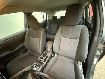 Photo 21 du bon plan NISSAN Leaf 150ch 40kWh Acenta 21.5 occasion à 16490 €