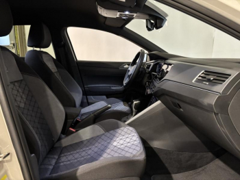 Photo 12 du bon plan VOLKSWAGEN Polo 1.0 TSI 110ch R-Line DSG7 occasion à 24470 €