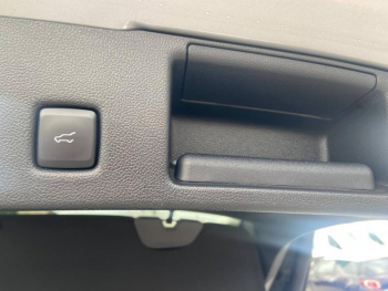 Photo 15 du bon plan FORD Kuga 2.5 Duratec 190ch FHEV E85 ST-Line X BVA occasion à 28770 €