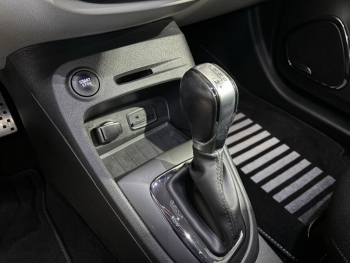 Photo 20 du bon plan RENAULT Captur 1.2 TCe 120ch energy Initiale Paris EDC occasion à 16990 €