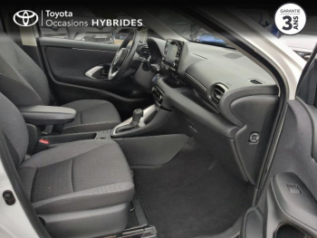 Photo 6 du bon plan TOYOTA Yaris 116h Dynamic 5p MY22 occasion à 19800 €