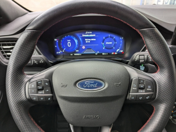 Photo 15 du bon plan FORD Kuga 2.0 EcoBlue 150ch mHEV ST-Line Business occasion à 20000 €