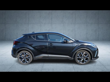 Photo 4 du bon plan TOYOTA C-HR 122h Edition 2WD E-CVT MY20 occasion à 20900 €