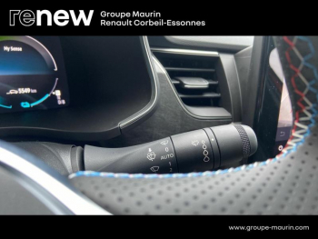 Photo 21 du bon plan RENAULT Arkana 1.6 E-Tech 145ch full hybrid esprit Alpine -24 occasion à 29990 €