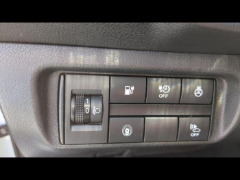 Photo 11 du bon plan NISSAN Leaf 150ch 40kWh Acenta occasion à 13990 €