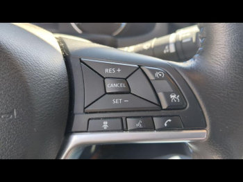 Photo 14 du bon plan NISSAN Leaf 150ch 40kWh Acenta occasion à 13990 €