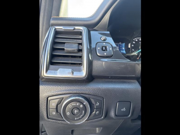 Photo 17 du bon plan FORD Ranger VUL 2.0 TDCi 213ch Double Cabine Wildtrak BVA10 occasion à 41480 €