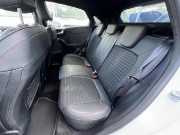 Photo 17 du bon plan FORD Puma 1.0 EcoBoost 155ch mHEV ST-Line X occasion à 20590 €