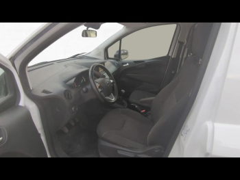 Photo 10 du bon plan FORD Transit Courier VUL 1.0E 100ch Stop&Start Trend occasion à 12990 €