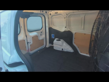 Photo 22 du bon plan FORD Transit Courier VUL 1.0E 100ch Stop&Start Trend occasion à 12990 €