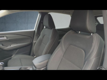 Photo 9 du bon plan NISSAN Qashqai 1.3 Mild Hybrid 140ch Visia occasion à 16900 €