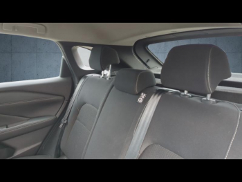 Photo 10 du bon plan NISSAN Qashqai 1.3 Mild Hybrid 140ch Visia occasion à 16900 €