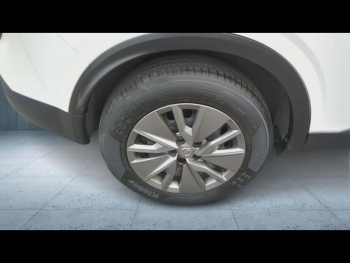 Photo 13 du bon plan NISSAN Qashqai 1.3 Mild Hybrid 140ch Visia occasion à 16900 €