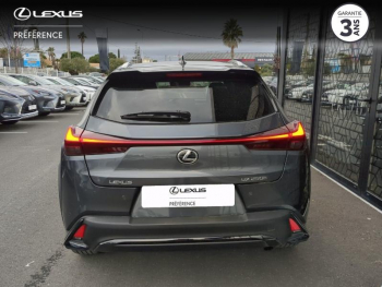 Photo 4 du bon plan LEXUS UX 250h 2WD F SPORT Design occasion à 30990 €