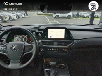 Photo 8 du bon plan LEXUS UX 250h 2WD F SPORT Design occasion à 30990 €