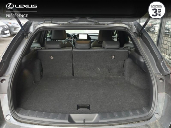 Photo 10 du bon plan LEXUS UX 250h 2WD F SPORT Design occasion à 30990 €