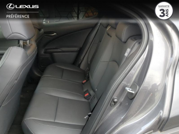 Photo 12 du bon plan LEXUS UX 250h 2WD F SPORT Design occasion à 30990 €