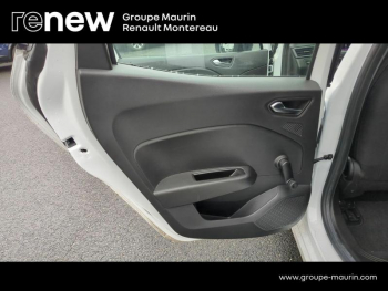 Photo 18 du bon plan RENAULT Clio 1.6 E-Tech hybride 145ch Equilibre occasion à 18990 €