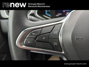 Photo 21 du bon plan RENAULT Captur 1.6 E-Tech hybride 145ch Rive Gauche occasion à 22490 €