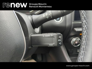 Photo 25 du bon plan RENAULT Captur 1.6 E-Tech hybride 145ch Rive Gauche occasion à 22490 €