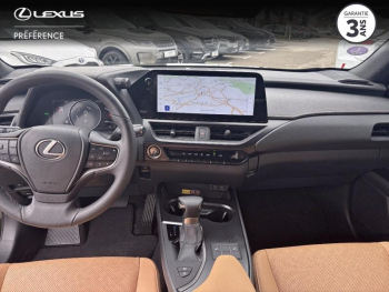 Photo 9 du bon plan LEXUS UX 250h 2WD Luxe occasion à 34900 €