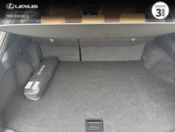 Photo 19 du bon plan LEXUS UX 250h 2WD Luxe occasion à 34900 €