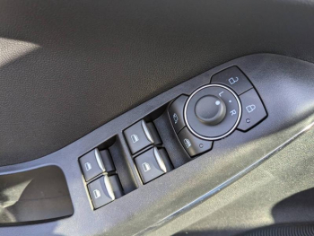 Photo 18 du bon plan FORD Puma 1.5 EcoBoost 200ch S&S ST occasion à 34830 €