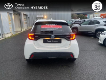 Photo 4 du bon plan TOYOTA Yaris 116h Design 5p MY22 occasion à 20490 €