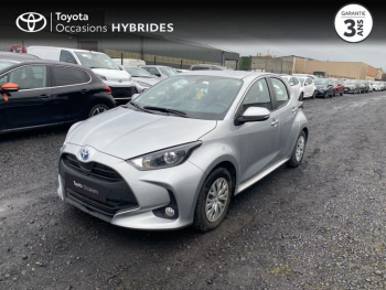Photo 19 du bon plan TOYOTA Yaris 116h Dynamic Business 5p + Programme Beyond Zero Academy MY22 occasion à 19490 €