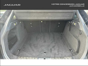 Photo 14 du bon plan JAGUAR F-Pace D200 MHEV R-Dynamic SE BVA8 AWD occasion à 49990 €