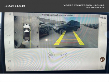 Photo 20 du bon plan JAGUAR F-Pace D200 MHEV R-Dynamic SE BVA8 AWD occasion à 49990 €