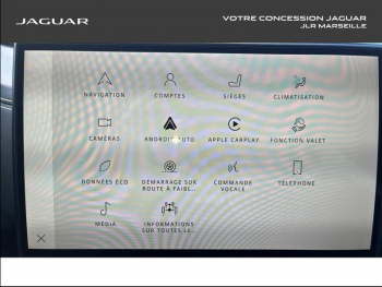 Photo 23 du bon plan JAGUAR F-Pace D200 MHEV R-Dynamic SE BVA8 AWD occasion à 49990 €