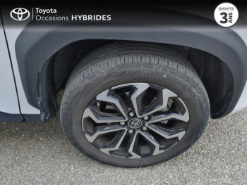 Photo 16 du bon plan TOYOTA Yaris Cross 116h Design MY22 occasion à 23990 €