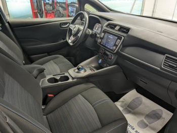 Photo 12 du bon plan NISSAN Leaf 150ch 40kWh Acenta 21.5 occasion à 14990 €