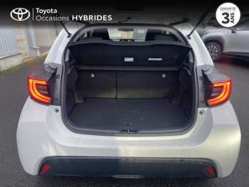 Photo 10 du bon plan TOYOTA Yaris 116h Design 5p MY22 occasion à 20490 €