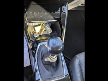 Photo 12 du bon plan PEUGEOT 2008 1.2 PureTech 130ch S&S Allure occasion à 16490 €