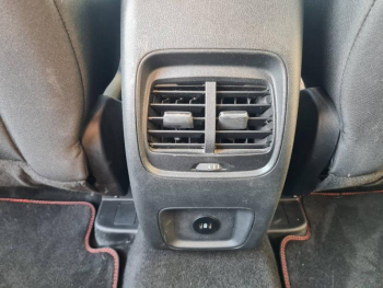 Photo 19 du bon plan FORD Kuga 2.5 Duratec 190ch FHEV E85 ST-Line BVA occasion à 29790 €