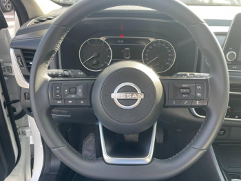 Photo 13 du bon plan NISSAN Qashqai e-POWER 190ch Business Edition 2022 occasion à 30390 €