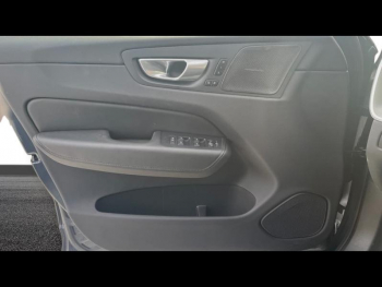 Photo 17 du bon plan VOLVO XC60 T6 AWD 253 + 145ch Ultra Style Dark Geartronic occasion à 57900 €
