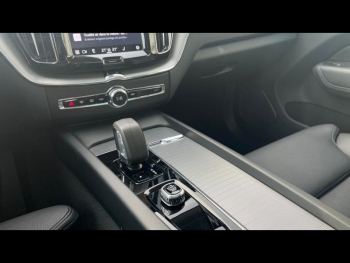 Photo 22 du bon plan VOLVO XC60 T6 AWD 253 + 145ch Ultra Style Dark Geartronic occasion à 57900 €