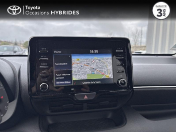 Photo 15 du bon plan TOYOTA Yaris 116h Dynamic Business 5p  MY22 occasion à 20990 €