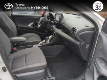 Photo 6 du bon plan TOYOTA Yaris 116h Dynamic Business 5p + Programme Beyond Zero Academy MY22 occasion à 20280 €