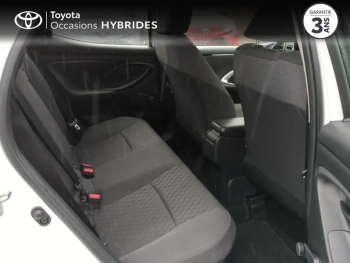 Photo 7 du bon plan TOYOTA Yaris 116h Dynamic Business 5p + Programme Beyond Zero Academy MY22 occasion à 20280 €