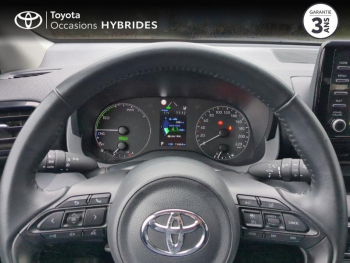 Photo 13 du bon plan TOYOTA Yaris 116h Dynamic Business 5p + Programme Beyond Zero Academy MY22 occasion à 20280 €