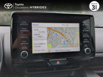 Photo 15 du bon plan TOYOTA Yaris 116h Dynamic Business 5p + Programme Beyond Zero Academy MY22 occasion à 20280 €