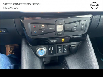 Photo 15 du bon plan NISSAN Leaf 150ch 40kWh N-Connecta 19 occasion à 14490 €