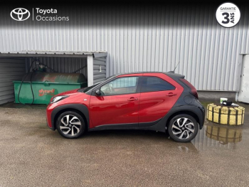 Photo 19 du bon plan TOYOTA Aygo X 1.0 VVT-i 72ch Design MY23 occasion à 15890 €