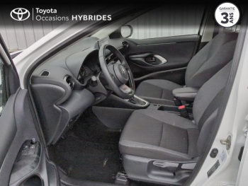 Photo 11 du bon plan TOYOTA Yaris 116h Dynamic Business 5p  MY22 occasion à 20480 €
