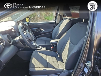 Photo 11 du bon plan TOYOTA Yaris 116h Design 5p MY22 occasion à 21970 €