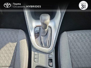 Photo 20 du bon plan TOYOTA Yaris 116h Design 5p MY22 occasion à 21970 €